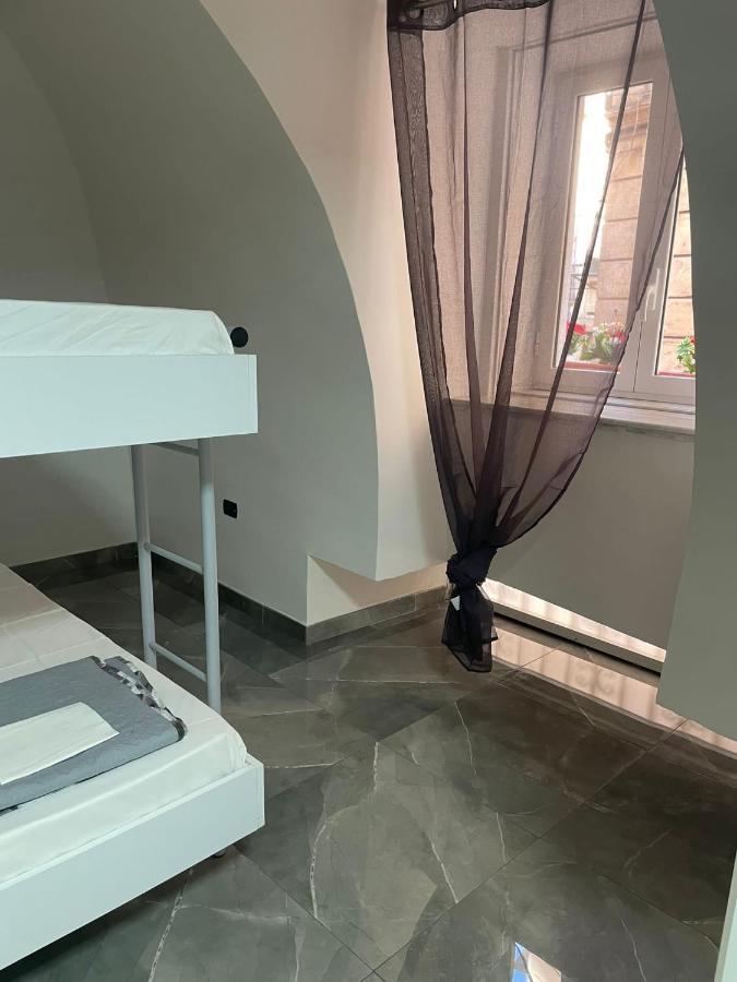 Casa Krizia 1 Appartement Napels Buitenkant foto